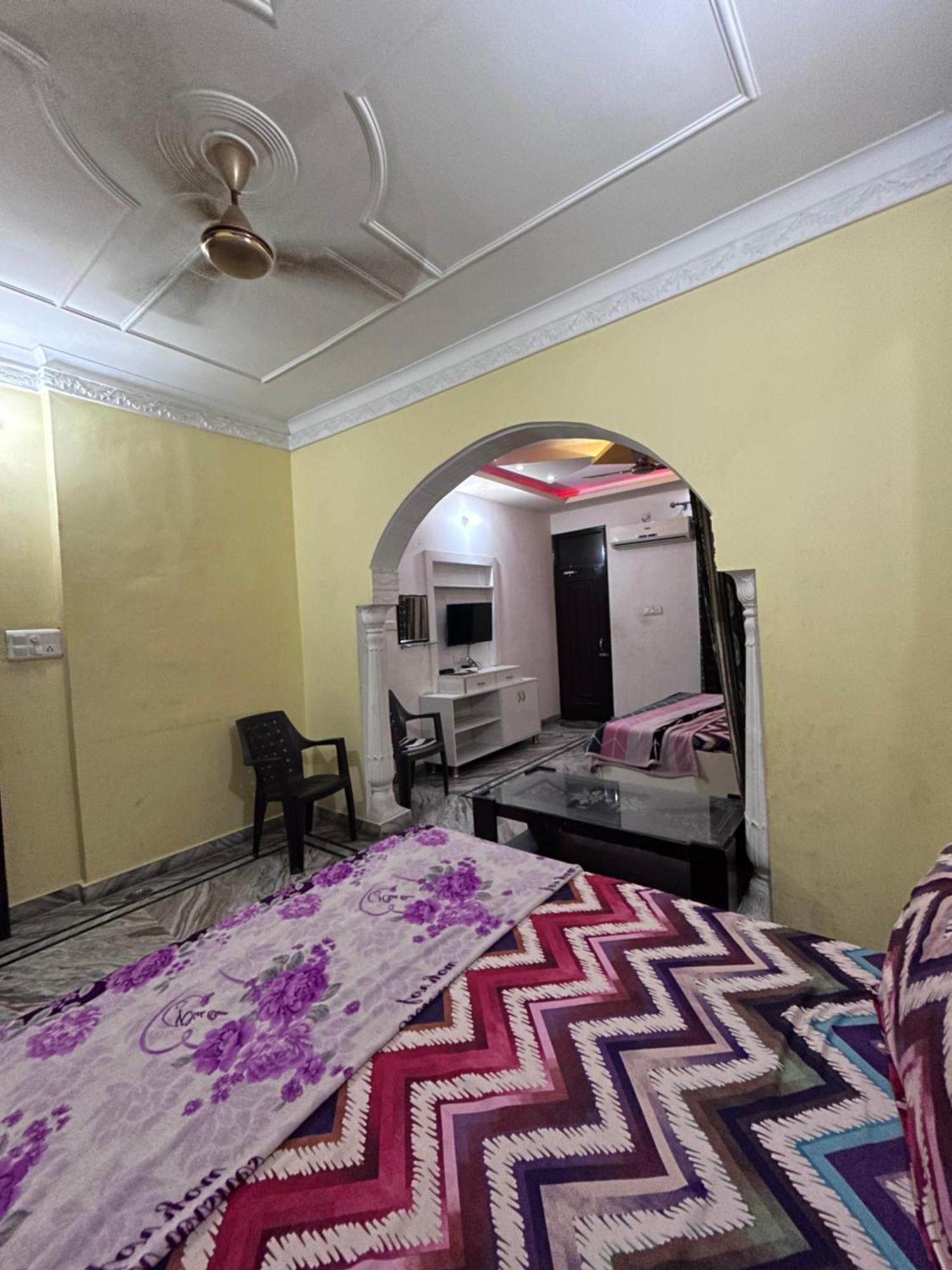 $4 Home Stay Amritsar Ngoại thất bức ảnh