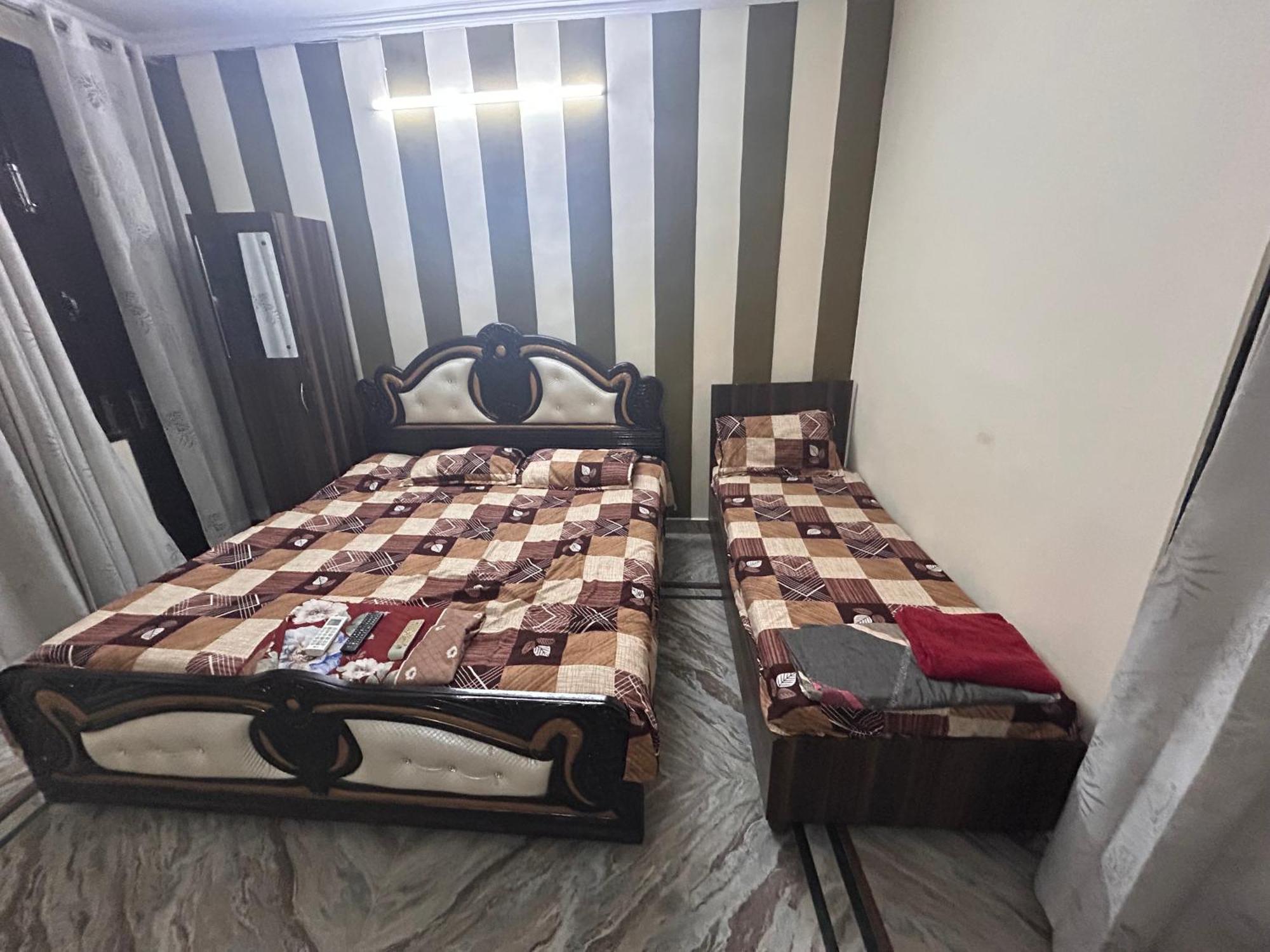 $4 Home Stay Amritsar Ngoại thất bức ảnh